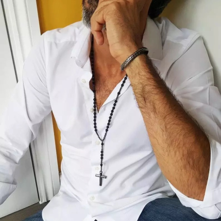 Lant Brooks Black Stones Cross [1]