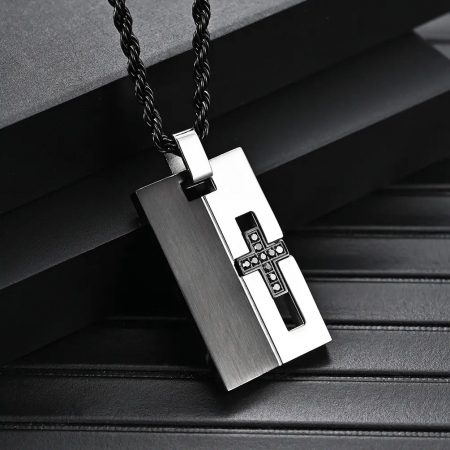 Lant Brooks Cross Black Tag [1]