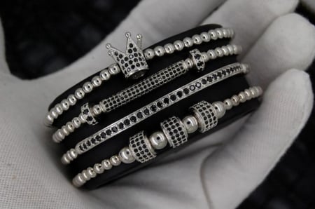 Luxury Set 4 Silver Imperator Brooks Bracelets [2]