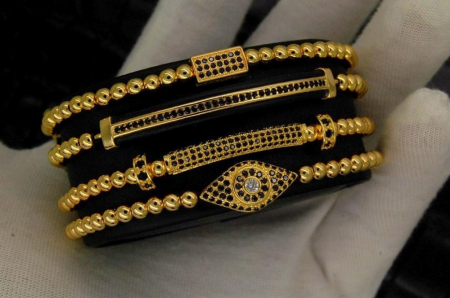 Supreme Set 4 Gold Brooks Woman Bracelets [1]