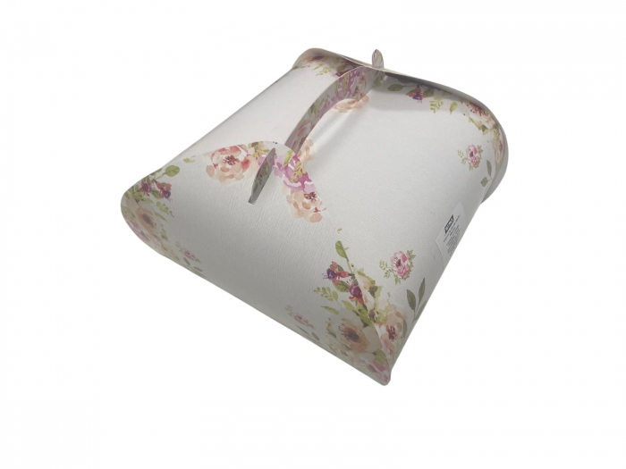 Cutii tort 30 albe tipar flori 50buc/set [1]
