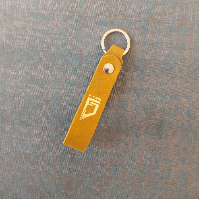 Breloc din piele naturală inspirat din tradițiile Maramureșului – Fcris [2]