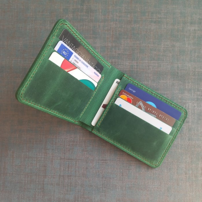 Portofel clasic lucrat si cusut manual din piele naturala [2]