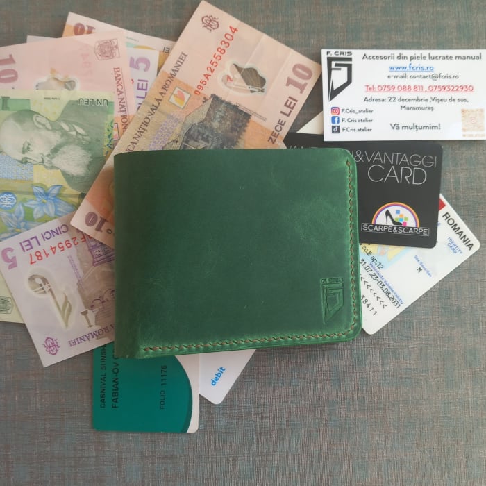 Portofel clasic lucrat si cusut manual din piele naturala [5]