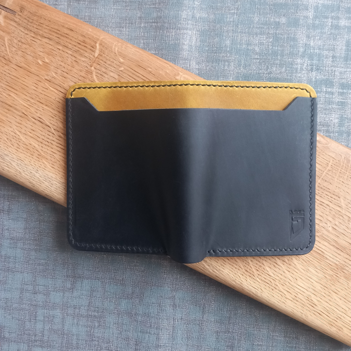 Portofel handmade din piele  naturala [4]