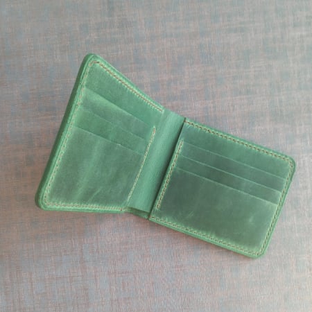 Portofel clasic lucrat si cusut manual din piele naturala [3]