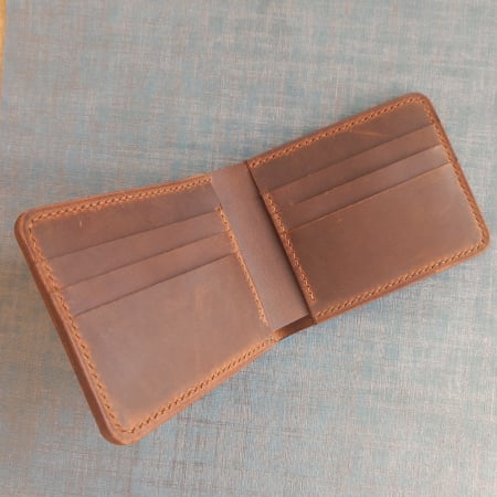 Portofel clasic lucrat si cusut manual din piele naturala [9]