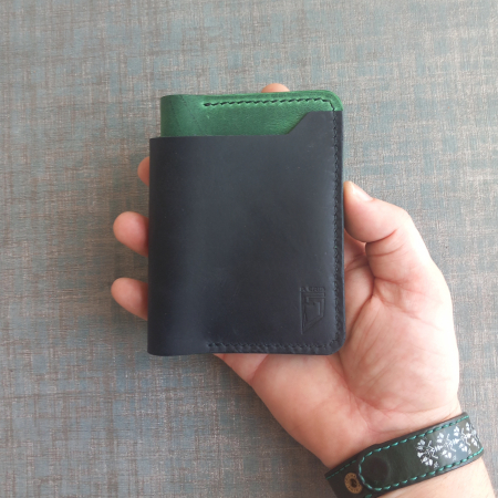 portofel-casual-din-piele-crazy-horse-negru-si-verde-fcris