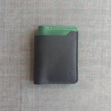 portofel-casual-din-piele-crazy-horse-negru-si-verde-fcris [4]