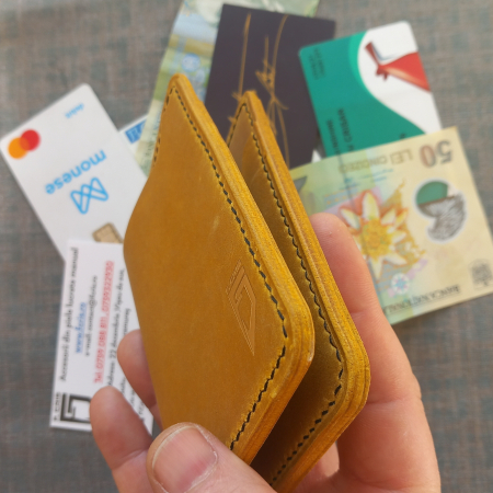 Portofel din piele pentru barbati ,negru si galben mustar [5]