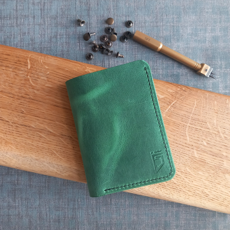 Promotie: -20% la 2 Produse - Portofel handmade , cusut manual  , vertical din piele naturala