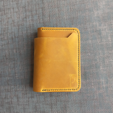 Portofel lucrat manual si cusut manual, din piele naturala,   cu buzunar exterior pentru bani, 12x9.5x1cm [5]