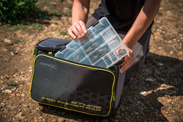 Geanta Matrix Ethos Feeder Case [17]