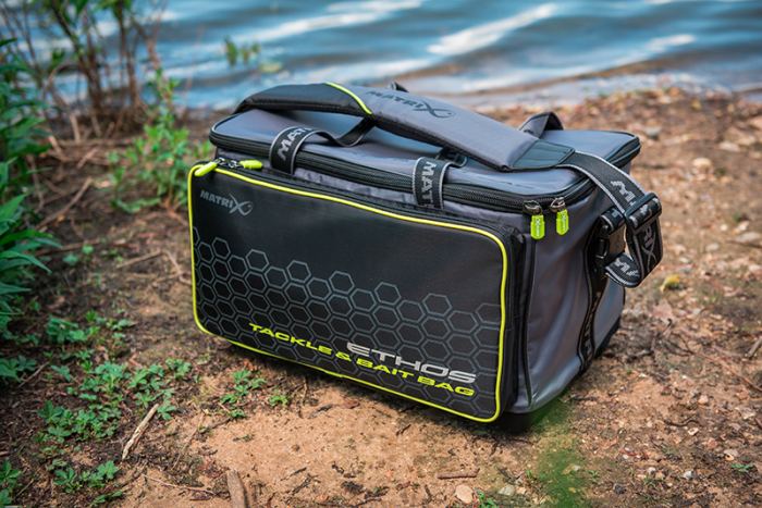 Geanta Pentru Momeala Matrix Ethos Tackle And Bait Bag [13]