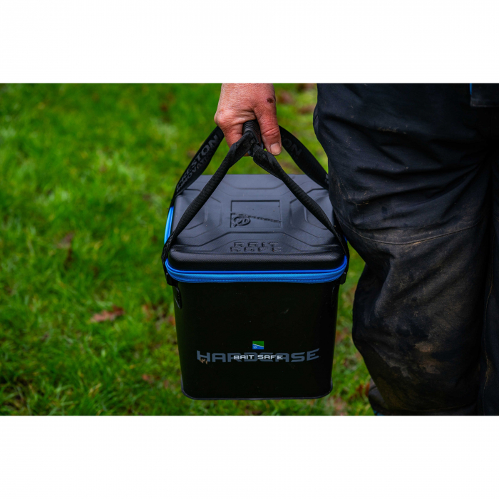 Geanta pentru Momeli Preston Hardcase Bait Safe [6]