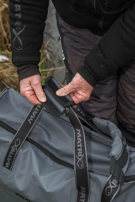 Husa Juvelnic Matrix Aquos Ultra PVC Net Bag [13]