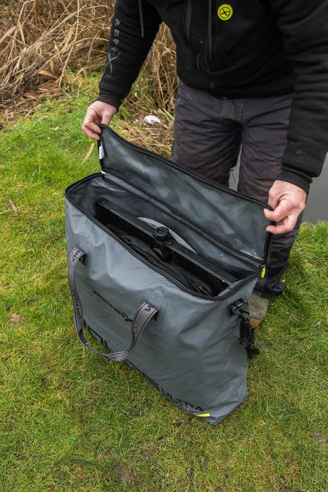 Husa Juvelnic Matrix Aquos Ultra PVC Net Bag [10]