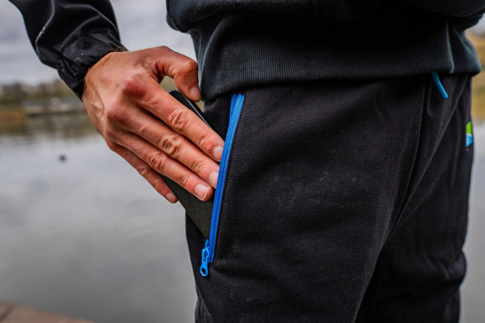 Pantaloni Lungi Preston Lightweight  Joggers Black/Blue [5]