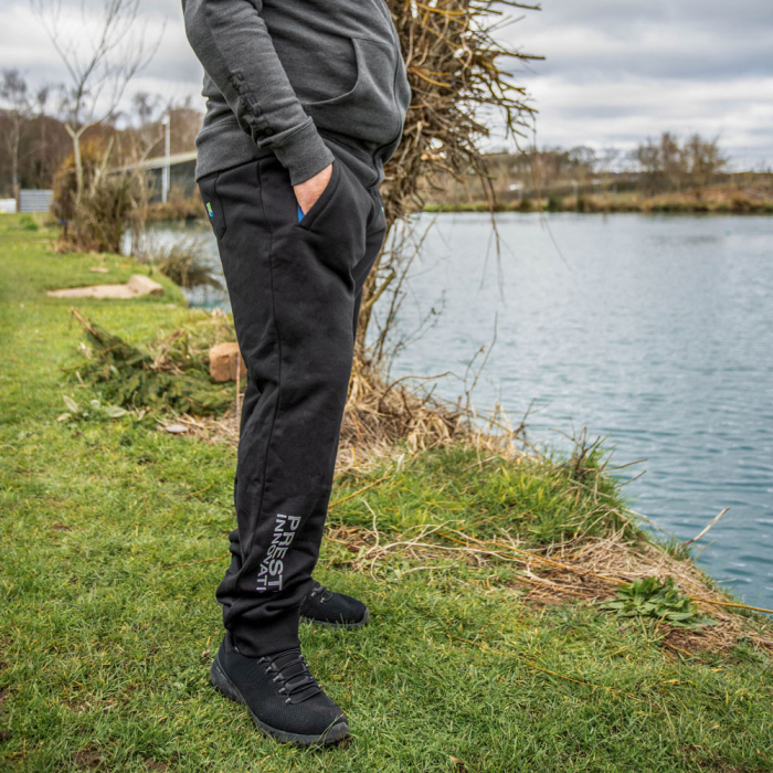 Pantaloni Preston Black Joggers [2]