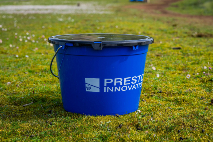 Set Galeata cu Bac de Nada Preston Bucket 13L [4]