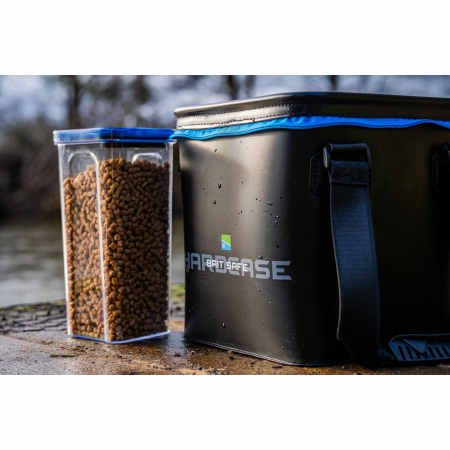 Geanta pentru Momeli Preston Hardcase Bait Safe [8]