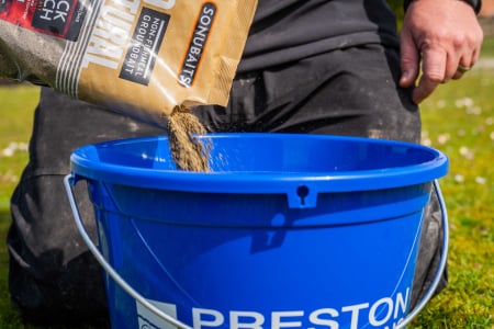 Set Galeata cu Bac de Nada Preston Bucket 13L [2]