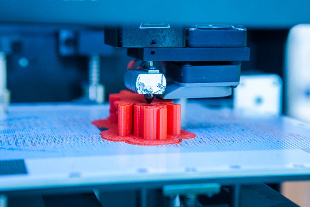 Ocupația Tehnician(ă) imprimare 3D oficial introdusă în COR