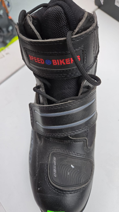 Ghete,  sport touring scurte [2]