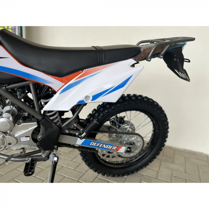 Motocicleta cross Mikilon Defender 250cc 21/18" [3]