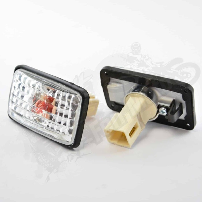 Set Lampi Semnalizare Aripa Tuning Nissan Patrol Y60 [2]