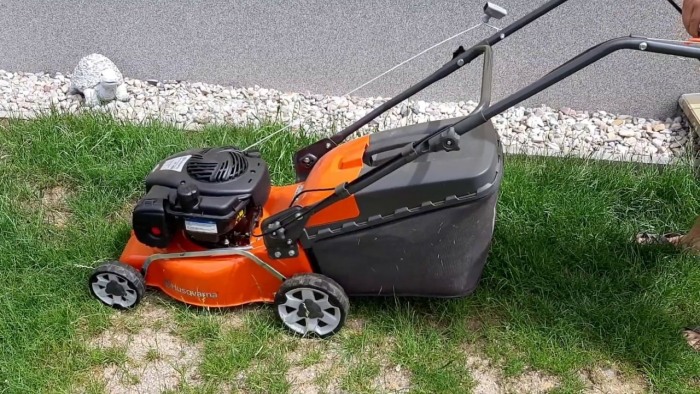 Mașină Tuns Gazon Husqvarna LC 140P LAWN MOWER [3]