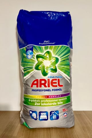 Dero și Balsam - Ariel  DETERGENT PRAF