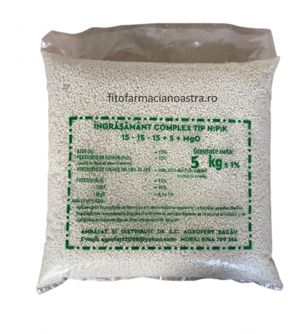 Ingrasamant Complex Tip NPK 15 15 15, 5 kg [1]