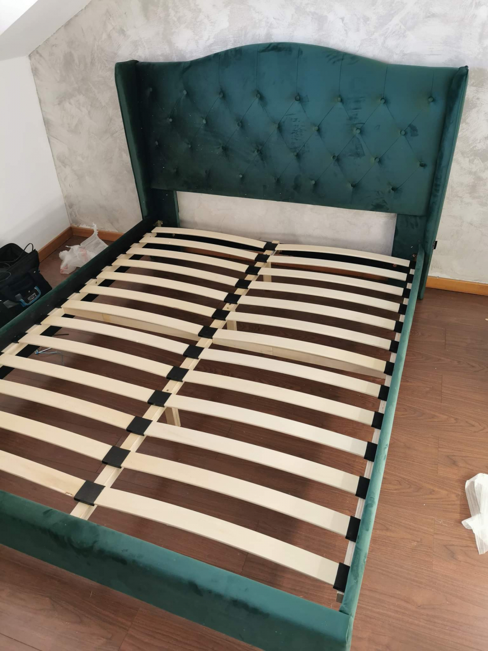 Servicii de asamblare, montaj si instalare mobilier tip pat la adresa clientului in Bucuresti si Ilfov [2]