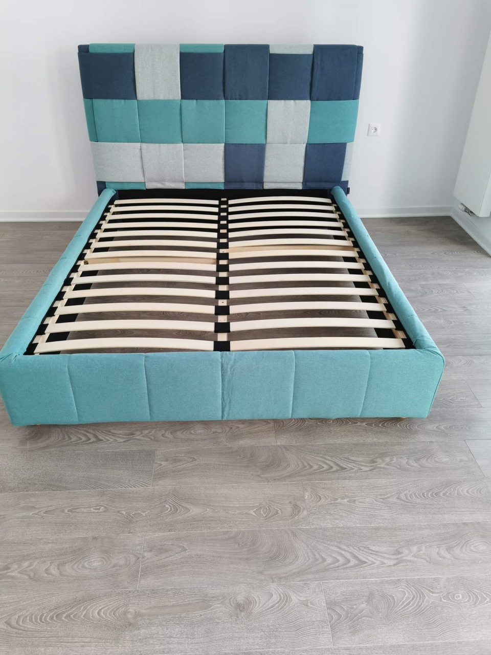 Servicii de asamblare, montaj si instalare mobilier tip pat la adresa clientului in Bucuresti si Ilfov [3]