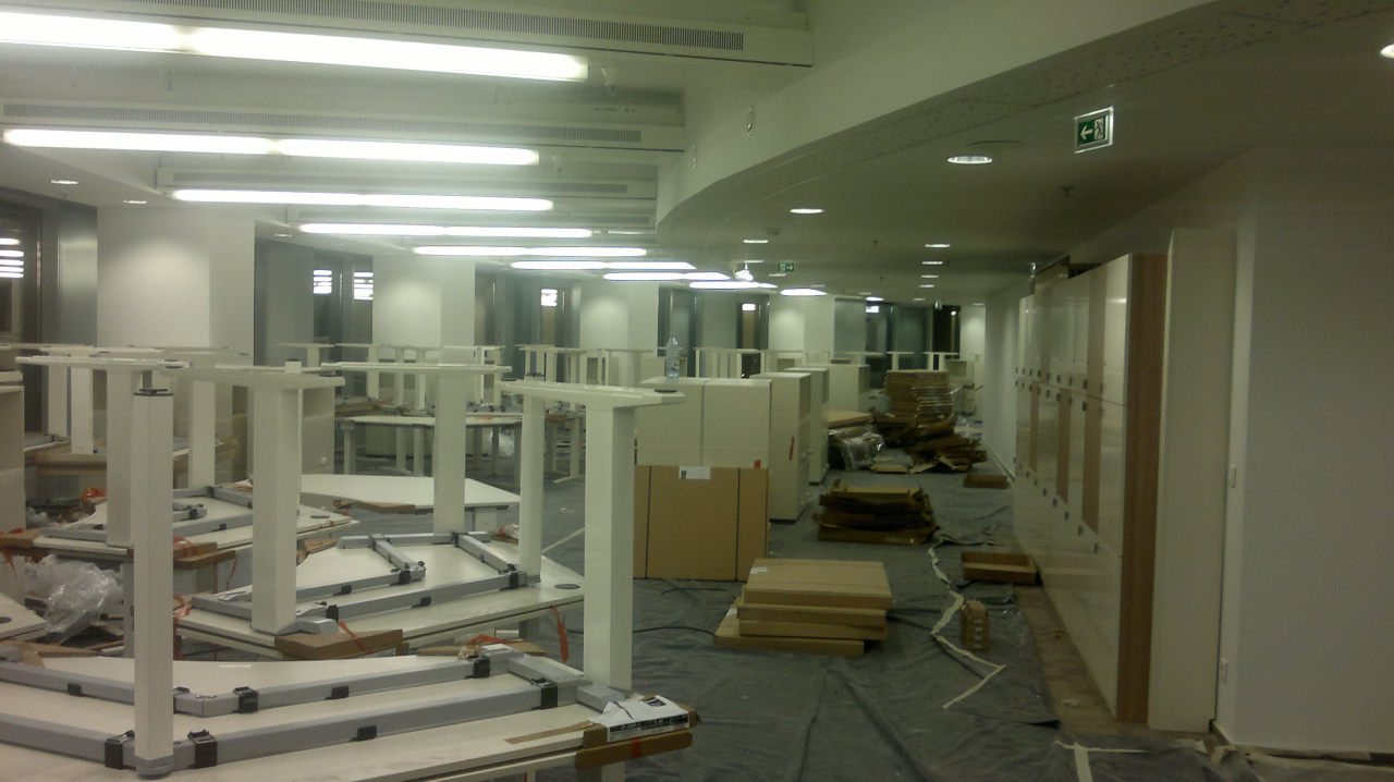 Montaj si Asamlare Mobila Office [5]