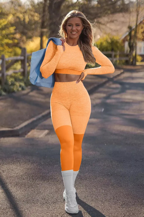 Set fitness modelator din doua piese, top cu maneci lungi și pantaloni cu talie înalta si model gradient, Portocaliu [3]
