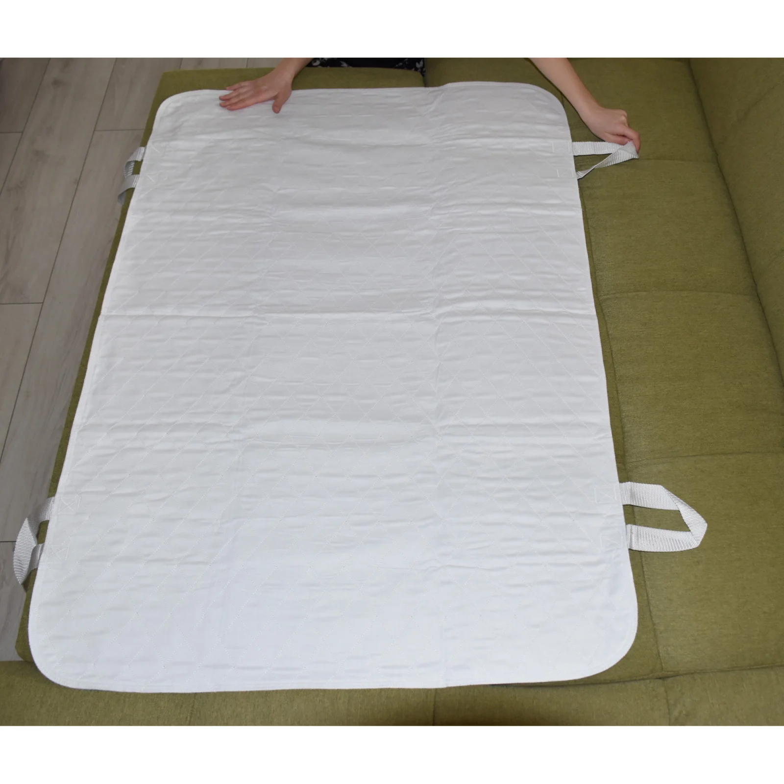Aleza FizioTab® Mare cu MANERE pentru Manevrare Usoara, Protectie pentru Saltea Impermeabila, pentru Pacienti cu Incontinenta, 131 X 90 cm, Albastru [9]