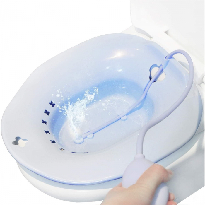 Vas FizioTab® Sitz Bath, pentru Baie de Sezut, tip Lighean pentru Wc, cu Irigator Reglabil, Asigura Igiena Locala si Ameliorarea Simptomelor Provocate de Hemoroizi, Carlig si Saculet Depozitare Inclus [10]