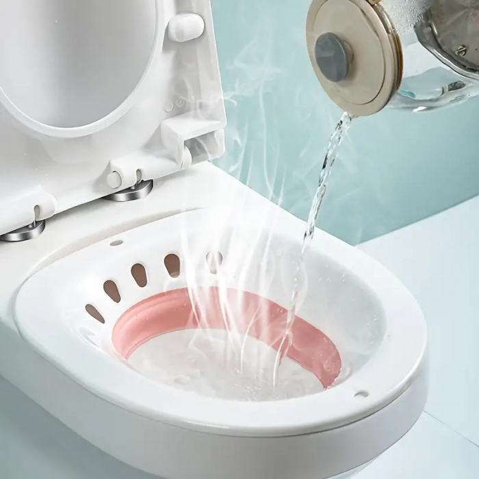 Vas FizioTab® Sitz Bath Pliabil, pentru Baie de Sezut, Asigura Igiena Locala si Ameliorarea Simptomelor Provocate de Hemoroizi, Carlig si Saculet Depozitare Incluse, Alb/Roz cu Irigator Albastru [6]