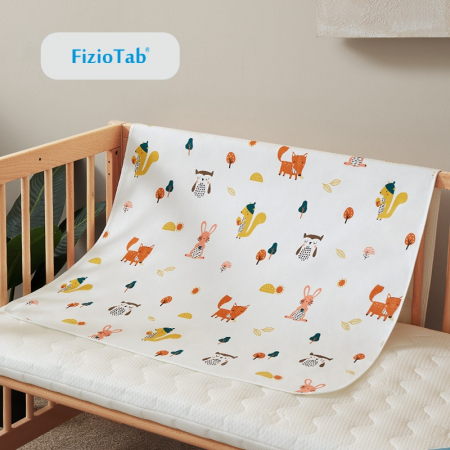 Aleza impermeabila mare pentru copii, FizioTab®, 80x100 cm, absorbanta si lavabila, refolosibila, tip paturica, pentru schimbat scutecul bebelusului, Forest [7]