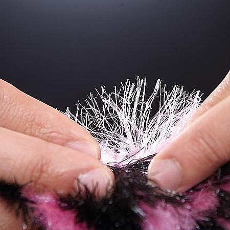 Perie multifunctionala flexibila si rezistenta, pentru curatarea caloriferelor, a panourilor reflectorizante Heatkeeper, a jaluzelelor si a altor spatii greu accesibile din casa - RadiClean [4]