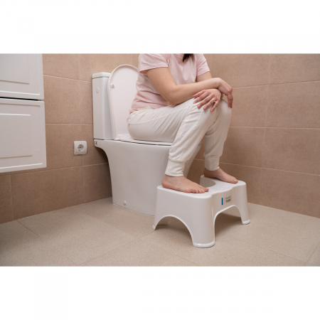Taburet WC FizioTab® Mic, Solutia Naturala Impotriva Constipatiei Si Hemoroizilor, Scaun Suport Picioare WC, Scaunel Inaltator WC Pentru Pozitia Ghemuit Corecta Pe Toaleta, 1 buc, Alb, Inaltime 17 cm [1]