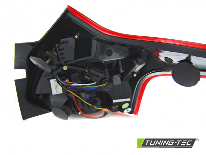 FORD FOCUS 3 11-10.14 HATCHBACK FUMURIU LED BAR SEQ IND. [3]