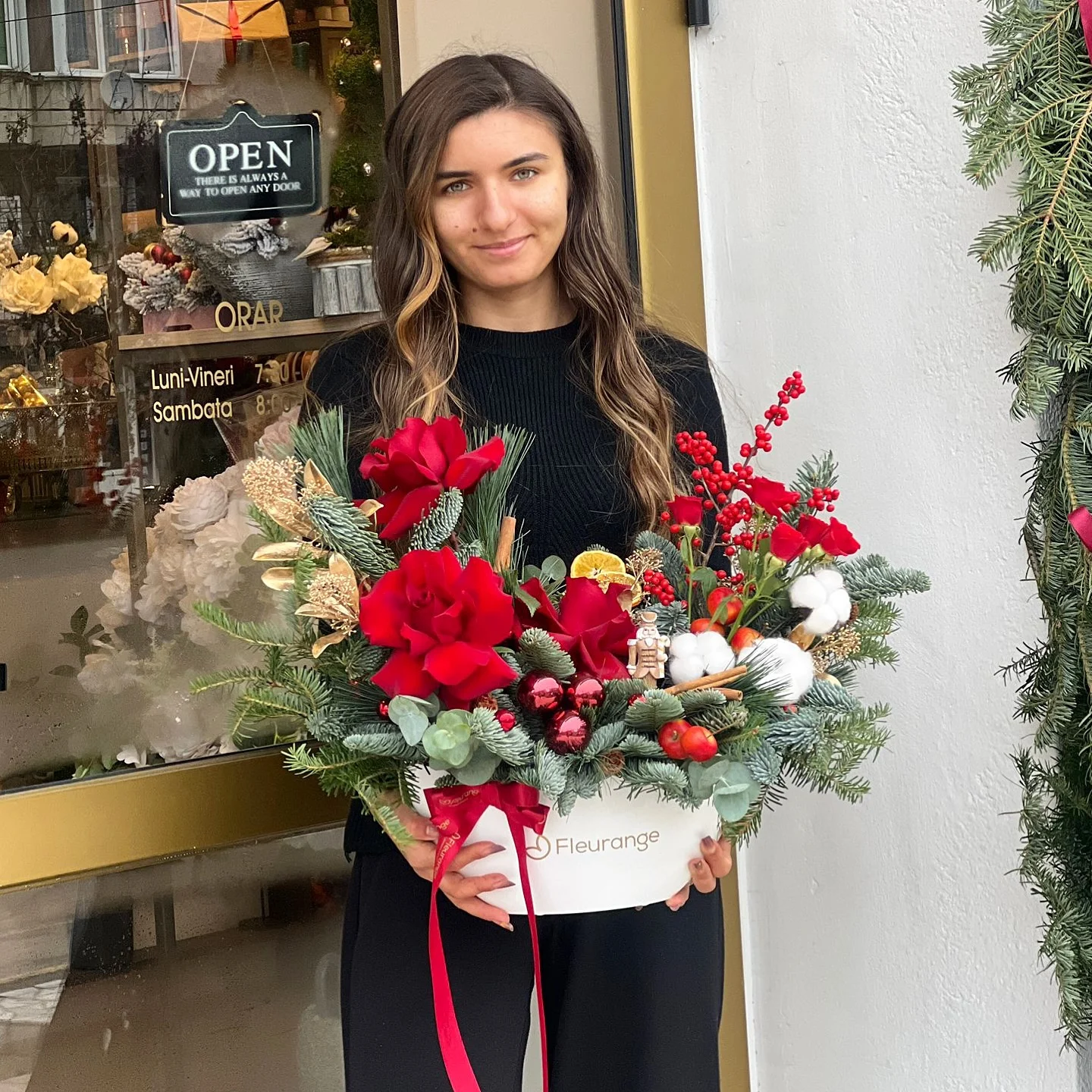 Top Buchete și Aranjamente Florale de Iarnă, la Fleurange.ro