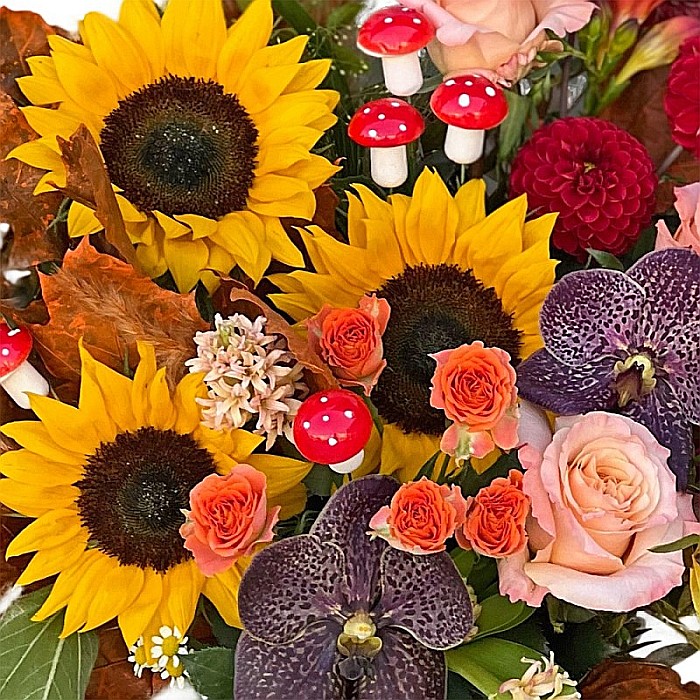 Aranjament floral de toamnă cu floarea-soarelui, dalii și trandafiri – Fleurange [2]