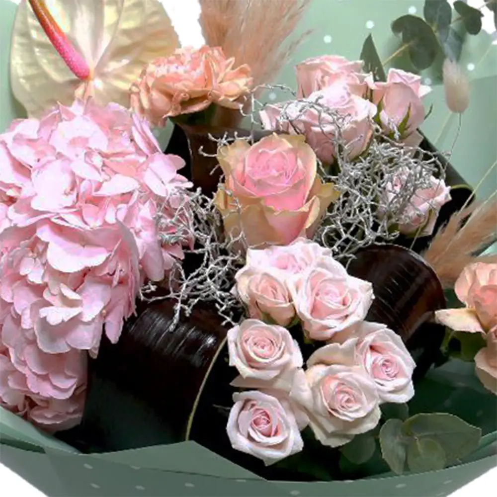 Buchet Aurora – anthurium hortensie garoafe pampas roz verde, Fleurange Baia Mare [2]