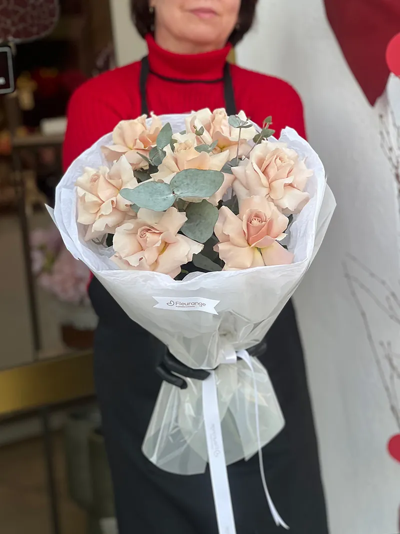 Buchet Champagne – Trandafiri Petalați Crem, Fleurange Baia Mare [2]