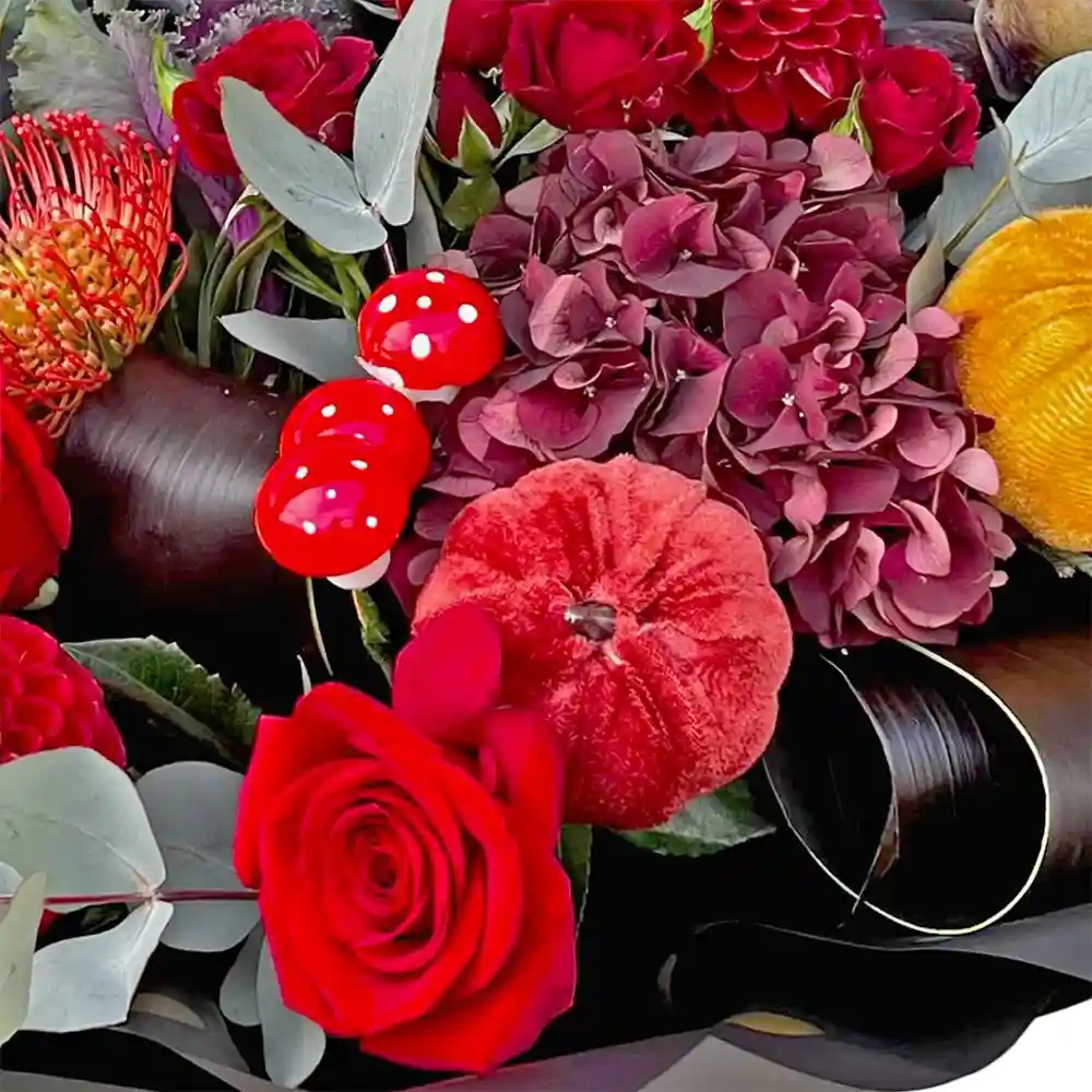 Buchet Misterul Toamnei – dovleci ornamentali, dalii, orhidee vanda, cordyline negru, Fleurange Baia Mare [2]