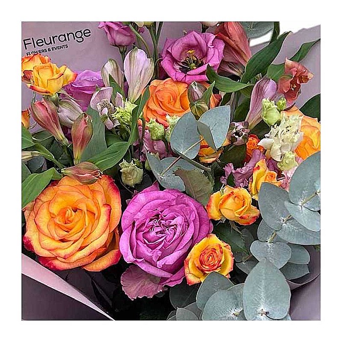 Colorful Bouquet cu trandafiri, garoafe și crini peruvieni [2]